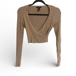 Forever 21 Ribbed Faux Wrap Crop Top Long Sleeve Tan Beige V-Neck Size Small GUC